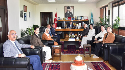 Kırgızistan’dan BAÜN’e Akademik İş Birliği Ziyareti