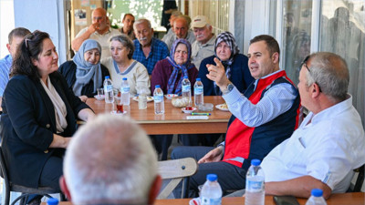 Vatandaş Söyledi Başkan Ahmet Akın Not Aldı