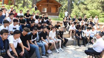 Başkan Hakan Şehirli Gençlerle Tecrübelerini Paylaştı