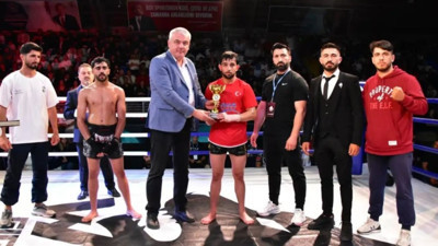 Başkan Koyuncu Muaythai Heyecanına Ortak Oldu