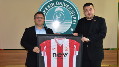 Balıkesirspor'dan Rektör Oğurlu'ya ziyaret