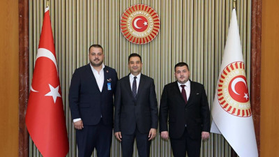Balıkesirspor Heyetinden TBMM Protokol Müdürü Selman Ertürk’e Ziyaret