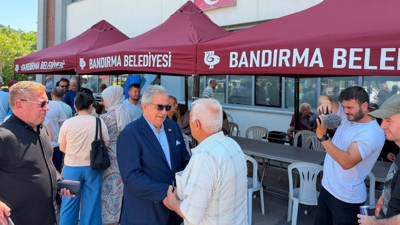 Bandırma Belediyesi’nden Aşure İkramı