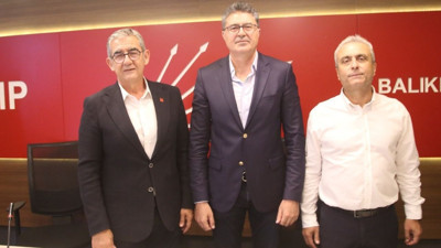 CHP'de Duygulu ve Endişeli Buluşma