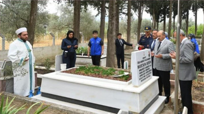 Vali Ustaoğlu 15 Temmuz şehitlerinin ailelerini ziyaret etti