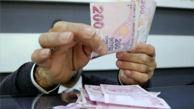 15 Temmuz Resmi Tatil Mi? Bankalar Açık Mı, EFT ve FAST İşlemleri Nasıl Yapılacak?