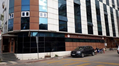 Erdek'te Denize Giren 54 Yaşındaki Kadın Hayatını Kaybetti