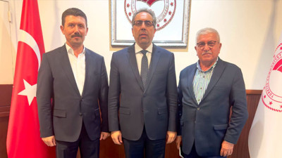 Haykoop’tan Bakanlığa Kritik Ziyaret