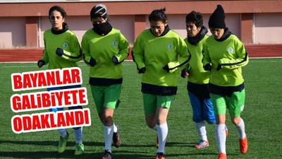 Bayanlar galibiyete odaklandı