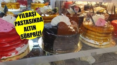 Yılbaşı pastasında altın sürprizi