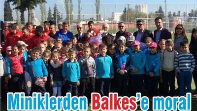 Minik öğrencilerden Bal-Kes’e moral