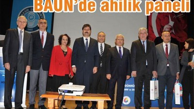 BAUN'DE AHİLİK PANELİ