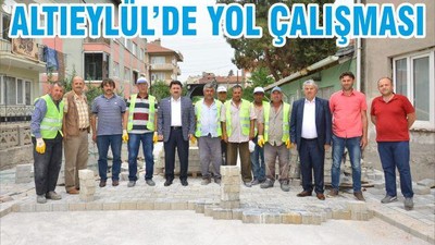 ALTIEYLÜL’DEN YOL ÇALIŞMASI