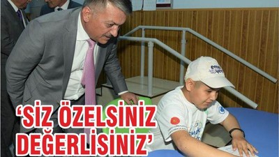 SİZ ÖZELSİNİZ DEĞERLİSİNİZ