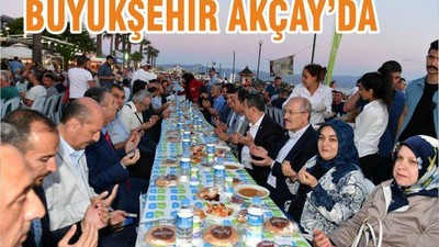 AKÇAY’DA 3 BİN KİŞİLİK İFTAR