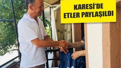 KARESİ’DE ETLER PAYLAŞILDI