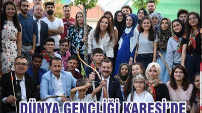 DÜNYA GENÇLİĞİ KARESİ’DE