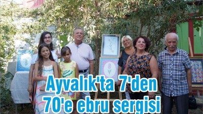 Ayvalık'ta 7'den 70'e ebru sergisi