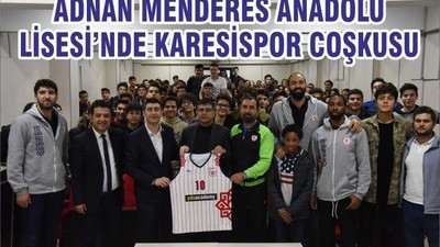 ADNAN MENDERES ANADOLU LİSESİ’NDE KARESİSPOR COŞKUSU