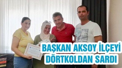 BAŞKAN AKSOY İLÇEYİ DÖRTKOLDAN SARDI