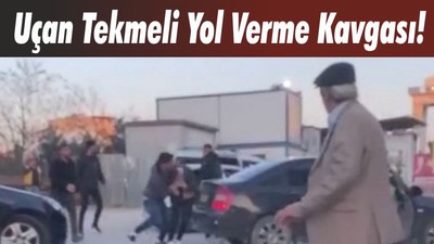 Uçan Tekmeli Yol Verme Kavgası!