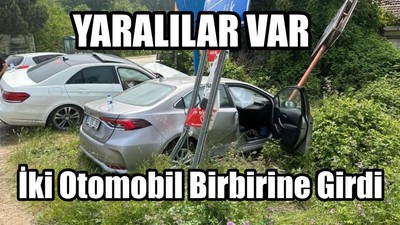 İki Otomobil Birbirine Girdi