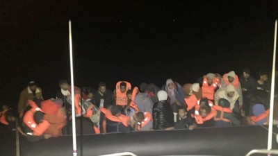 Ayvalık Sahil Güvenlik Göçmen Mücadelesine Devam Ediyor