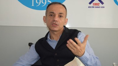 Balıkesir Eğitim Sen Bakan Tekin'e Tepki Gösterdi