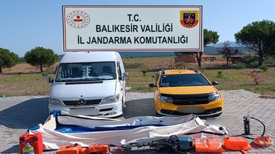 Balıkesir Jandarması Göçmen Kaçakçılığına Engel Oldu
