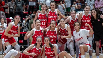 Basketbol Maçında Milliler Belçika'yı Mağlup Etti