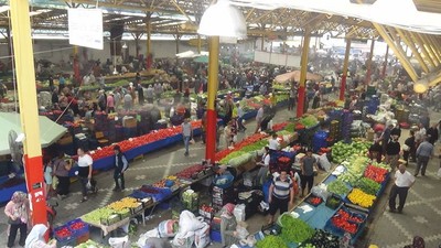 Çöl Sıcaklarında Havranlılar Klimalı Pazara Kaçtı
