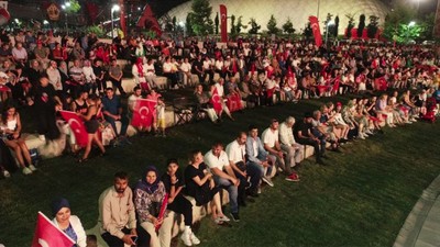 Balıkesir'de Demokrasi Zaferi Konserlerle Kutlandı