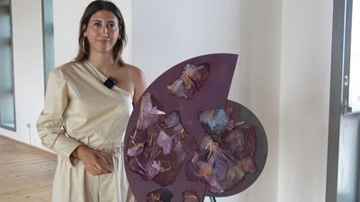 Depremzede Sanatçının Sergisine Büyük İlgi