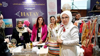 Emine Erdoğan'dan Hayır Çarşısı"na Destek Ziyareti