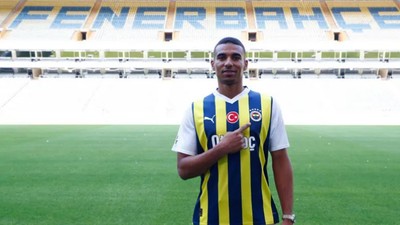 Fenerbahçe, Alexander Djiku’yu Renklerine Bağladı