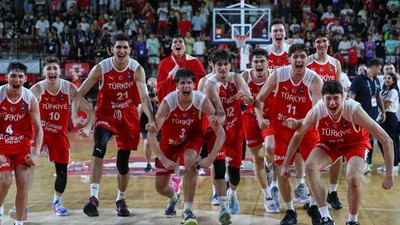 Genç Milli Basketbol Takımından Polonya Galibiyeti