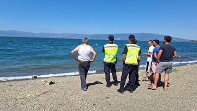 Gölde Boğuldu Diye Aranıyordu Yürüyerek Geldi
