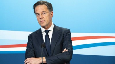 Hollanda’da Hükümet Düştü