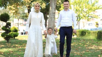 Kazada Eşini Ve Çocuğunu Kaybetti ! Duygusal Veda Mesajı Yayımladı