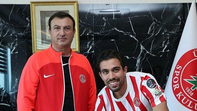 Ümraniyespor’a Yunan Forvet