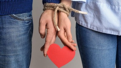 Bir İlişkide Bağımlılık Nedir?