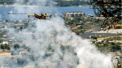 Yunanistan’da 24 saatte 66 yangın