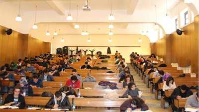 Açık öğretim fakültesinde kayıtlara yeni zam!