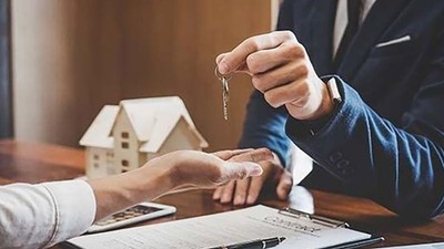 Dursunbey'de 116 m² daire mahkemeden satılık