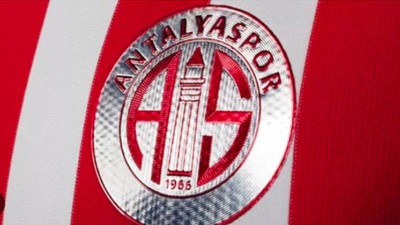 Antalyaspor, Japon Futbolcuyla Yollarını Ayırdı