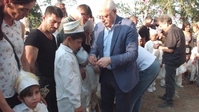 Balıkesir Burhaniye’de Sünnet Şenliği Gerçekleşti