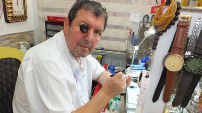 Balıkesir'de Asırlık Saatleri Hayata Döndürüyor