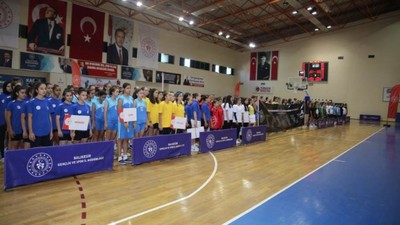 Balıkesir'de Yıldızlar Ligi Çeyrek Final Heyecanı