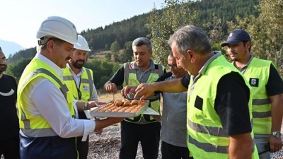 Başkan Yılmaz'dan İşçilere Sürpriz