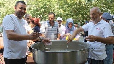 Bereketin Simgesi Manyas Sokaklarına Taştı